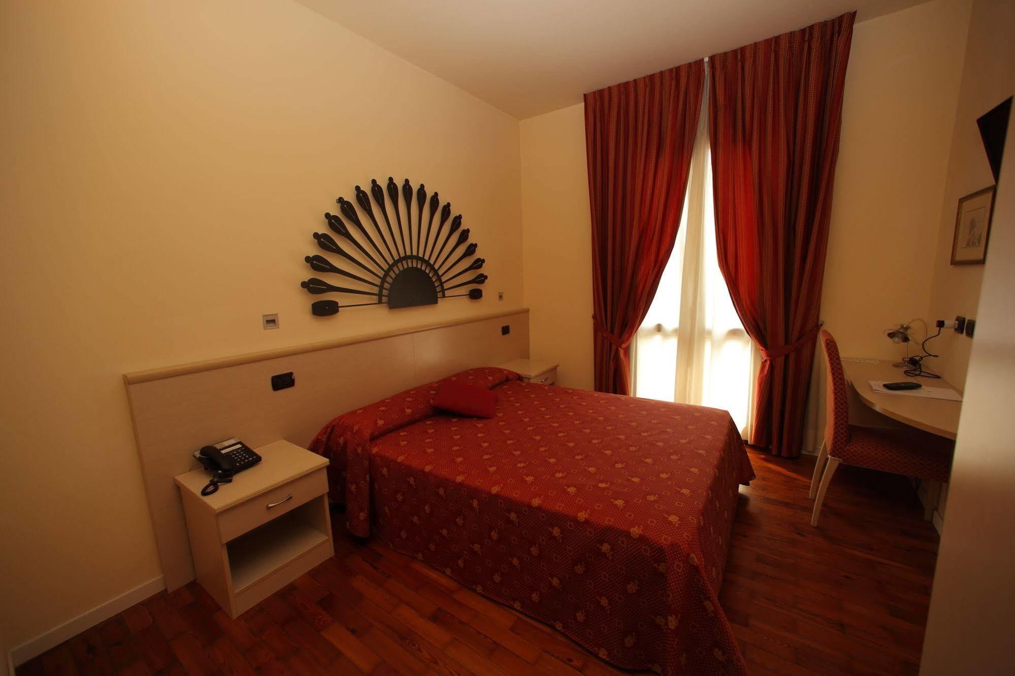 Hotel Fioroni Bellagio Buitenkant foto