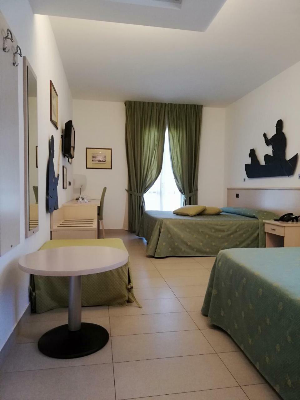 Hotel Fioroni Bellagio Buitenkant foto